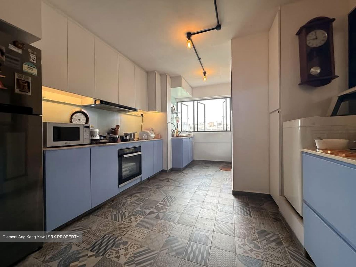 Blk 410 Jurong West Street 42 (Jurong West), HDB Executive #526516611